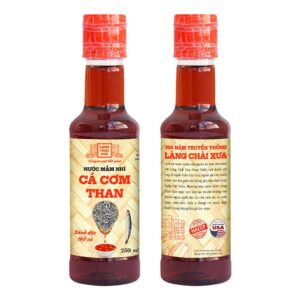 Nước mắm nhỉ cá cơm than truyền thống Làng Chài Xưa sánh đặc thịt cá 300 năm truyền thống